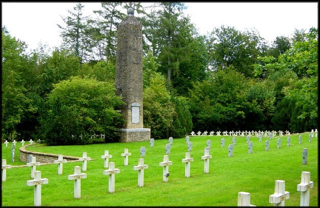 site bellefontaine cimetière avec le monument 003