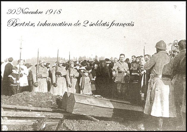 site 30 nov 1918 Inhumation de 2 Soldats Français