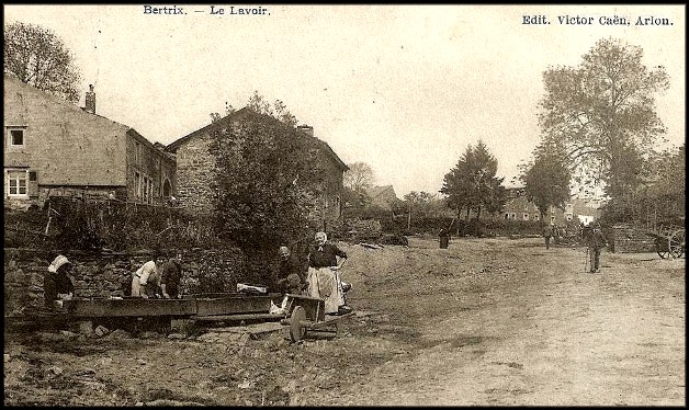 site bertrix lavoir 1912 roue brouette pleine