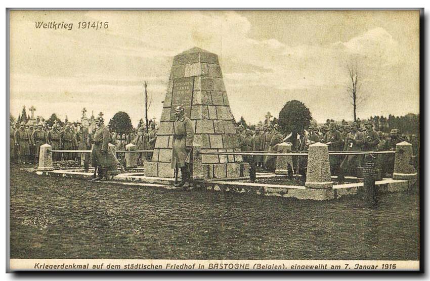 site so be bastogne monument sentinelles