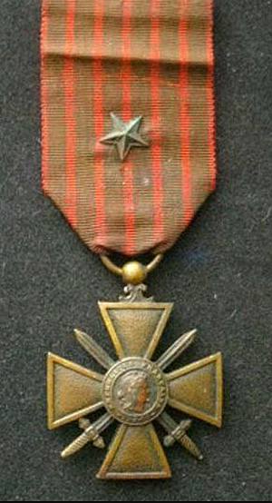len croix-de-guerre-1914-1918-avec-une-citation-etoile-de-bronze-1-en-bronze