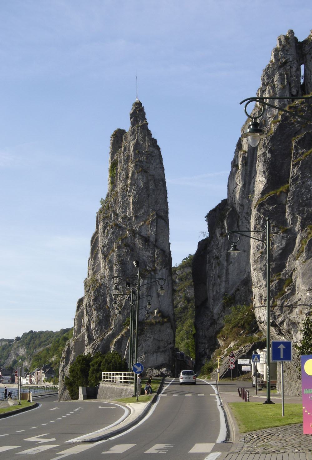 RocherBayard entre dinant & anseremme